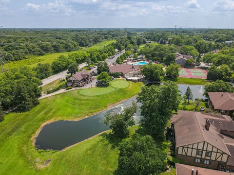 Tiny photo for 7737 W Golf Drive #302, Palos Heights, IL 60463 (MLS # 12713493)