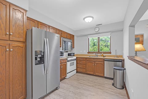 Tiny photo for 7737 W Golf Drive #302, Palos Heights, IL 60463 (MLS # 12713493)