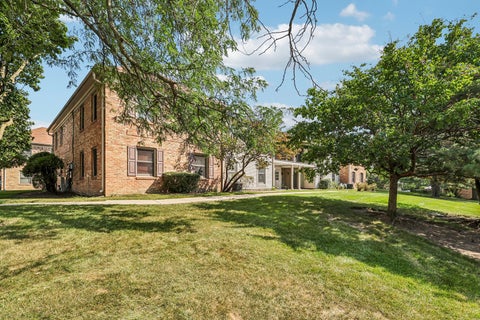 Photo of 1760 BRISTOL Walk #B, Hoffman Estates, IL 60169 (MLS # 12797364)