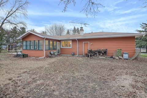 Tiny photo for 4 AMY Drive, Oswego, IL 60543 (MLS # 12499215)