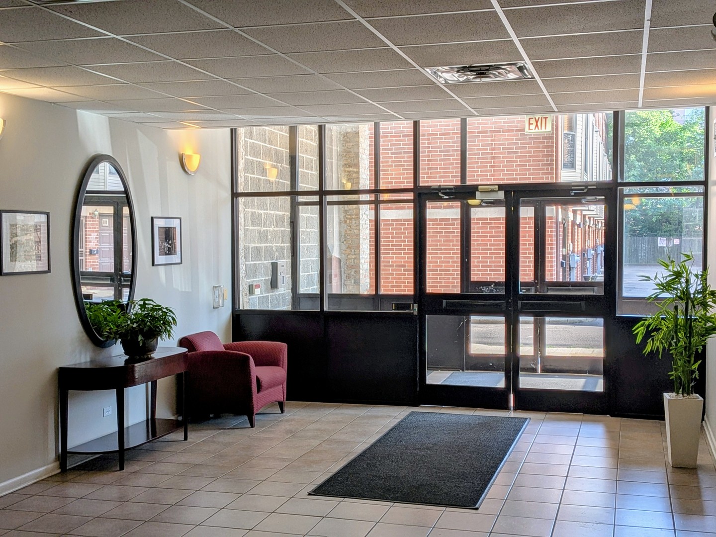 1820 N Spaulding Avenue 306