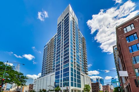 Photo of 757 N ORLEANS Street #909, Chicago, IL 60654 (MLS # 12622990)