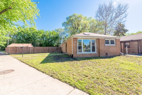 Photo of 9217 S Burnside Avenue, Chicago, IL 60619 (MLS # 12643076)