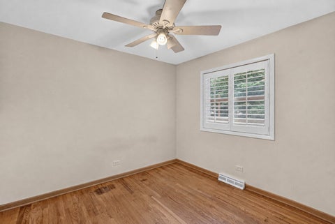 Tiny photo for 145 Dole Avenue, Crystal Lake, IL 60014 (MLS # 12737438)