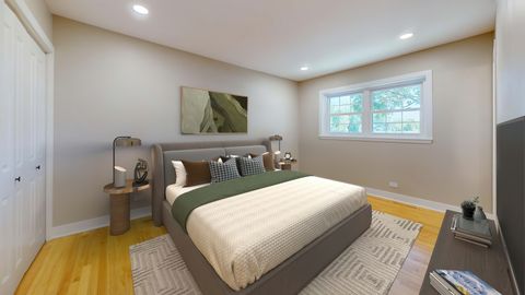 Tiny photo for 717 S 4th Avenue, Libertyville, IL 60048 (MLS # 12446302)