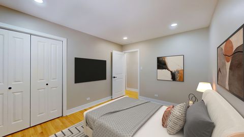 Tiny photo for 717 S 4th Avenue, Libertyville, IL 60048 (MLS # 12446302)
