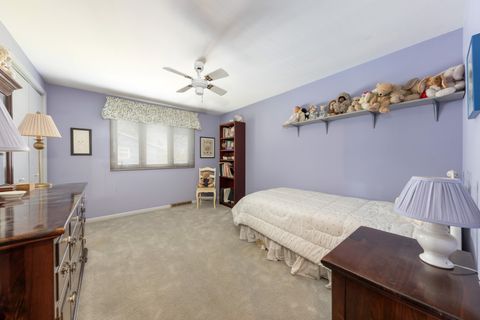 Tiny photo for 2021 Alschuler Drive, Aurora, IL 60506 (MLS # 12620942)