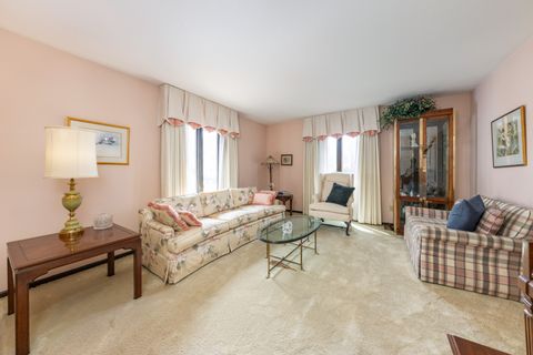 Tiny photo for 2021 Alschuler Drive, Aurora, IL 60506 (MLS # 12620942)