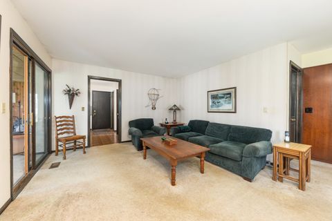 Tiny photo for 2021 Alschuler Drive, Aurora, IL 60506 (MLS # 12620942)