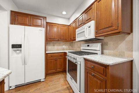 Tiny photo for 265 N Main Street, Glen Ellyn, IL 60137 (MLS # 12488737)