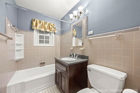 Tiny photo for 265 N Main Street, Glen Ellyn, IL 60137 (MLS # 12488737)