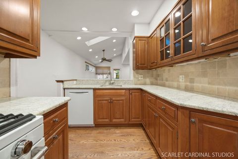 Tiny photo for 265 N Main Street, Glen Ellyn, IL 60137 (MLS # 12488737)