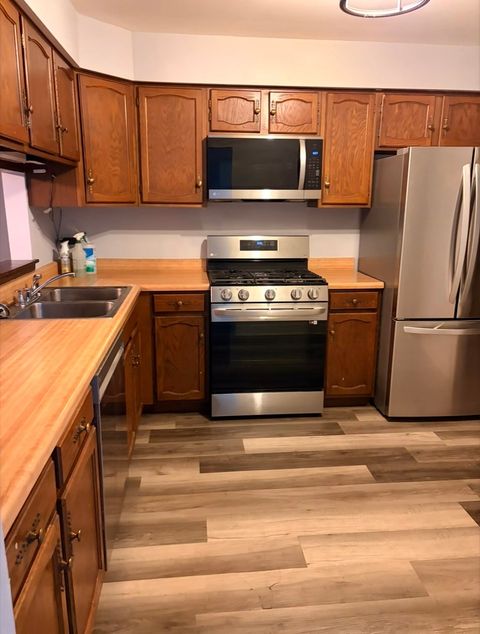 Tiny photo for 8248 Juniper Court #27D, Palos Hills, IL 60465 (MLS # 12583287)