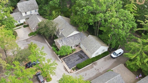 Tiny photo for 1 Court Of Bucks County, Lincolnshire, IL 60069 (MLS # 12740210)