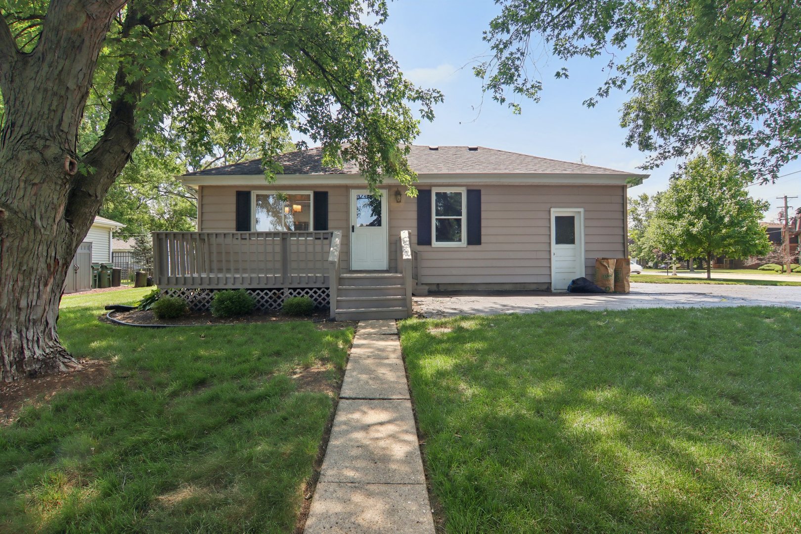 19309 Wolf Road