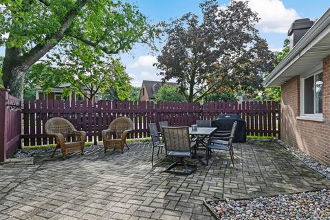 Tiny photo for 3251 Grand Boulevard, Brookfield, IL 60513 (MLS # 12497519)