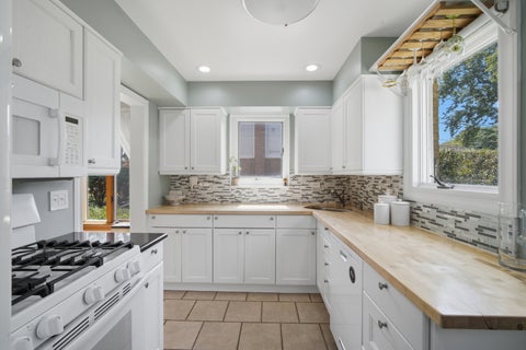 Tiny photo for 718 S Chestnut Avenue, Arlington Heights, IL 60005 (MLS # 12766172)