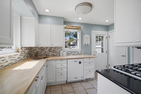 Tiny photo for 718 S Chestnut Avenue, Arlington Heights, IL 60005 (MLS # 12766172)