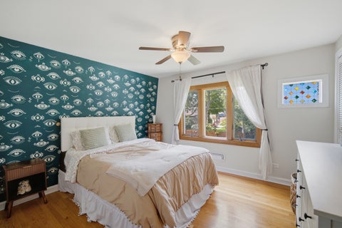 Tiny photo for 718 S Chestnut Avenue, Arlington Heights, IL 60005 (MLS # 12766172)