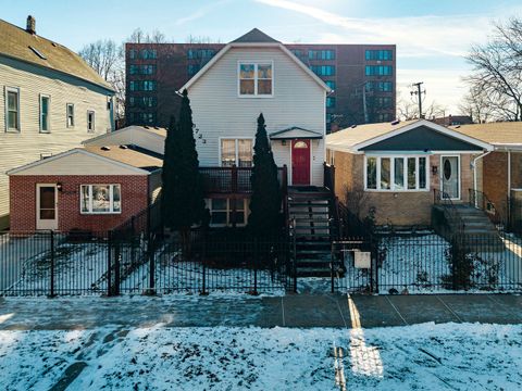 3723 W McLean Avenue Chicago IL 60647