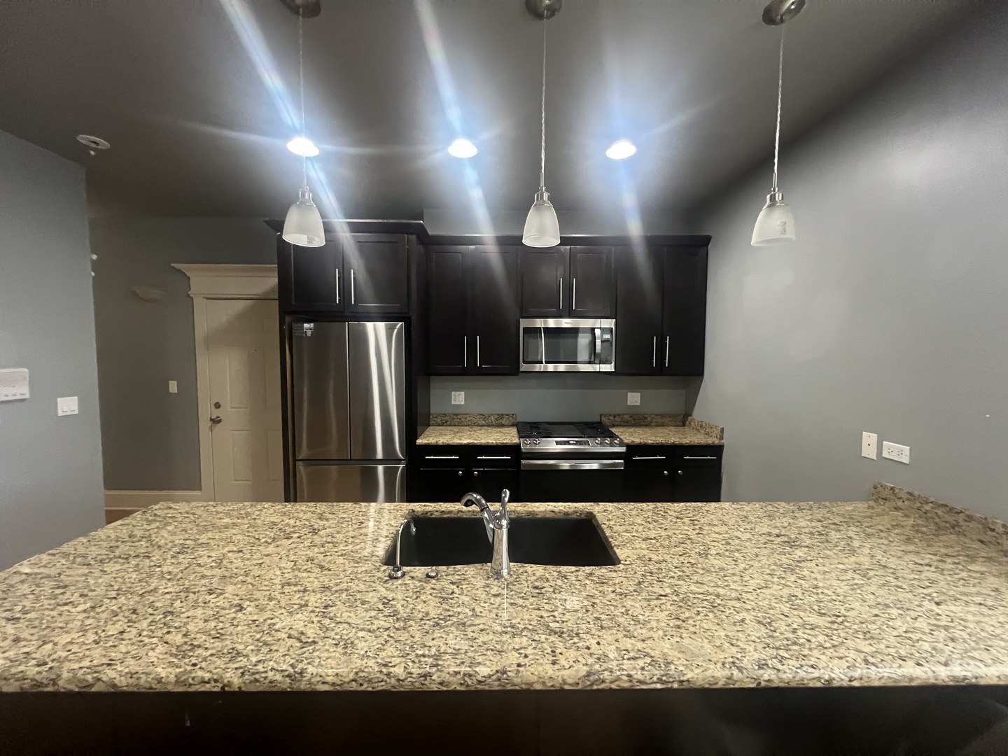 4956 S Vincennes Avenue 1W