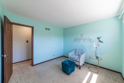 Tiny photo for 920 MacArthur Drive, Chicago Heights, IL 60411 (MLS # 12721630)