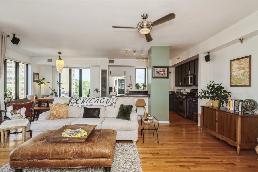 3232 N Halsted Street D412