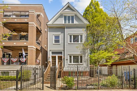 3809 N Kenmore Avenue Chicago IL 60613