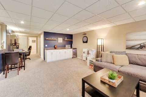 Tiny photo for 334 Bristol Lane, Fox River Grove, IL 60021 (MLS # 12604349)