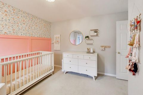 Tiny photo for 334 Bristol Lane, Fox River Grove, IL 60021 (MLS # 12604349)