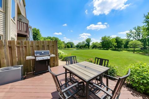 Tiny photo for 334 Bristol Lane, Fox River Grove, IL 60021 (MLS # 12604349)