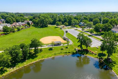 Tiny photo for 334 Bristol Lane, Fox River Grove, IL 60021 (MLS # 12604349)