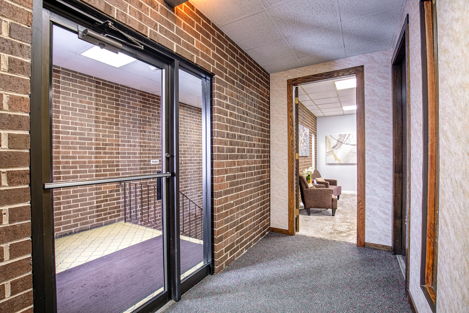 4647 W 103rd Street 2A