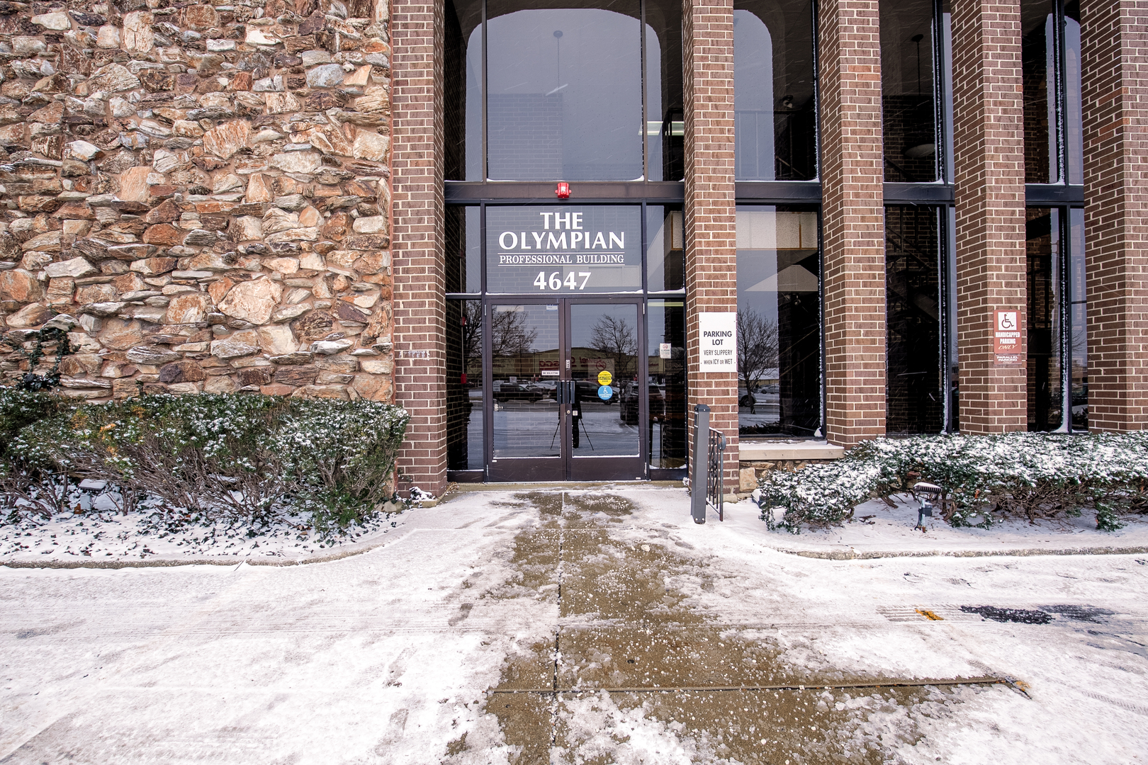 4647 W 103rd Street 2A