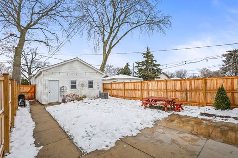 Tiny photo for 3524 Raymond Avenue, Brookfield, IL 60513 (MLS # 12531352)