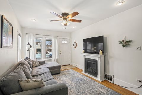 Tiny photo for 3524 Raymond Avenue, Brookfield, IL 60513 (MLS # 12531352)