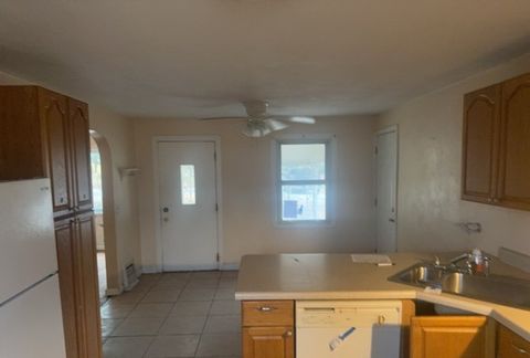 Tiny photo for 425 S 47th Street, Belleville, IL 62226 (MLS # 12537125)