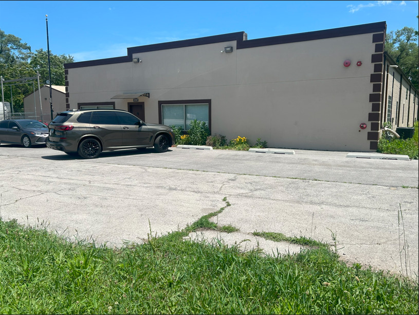 13747 Western Avenue