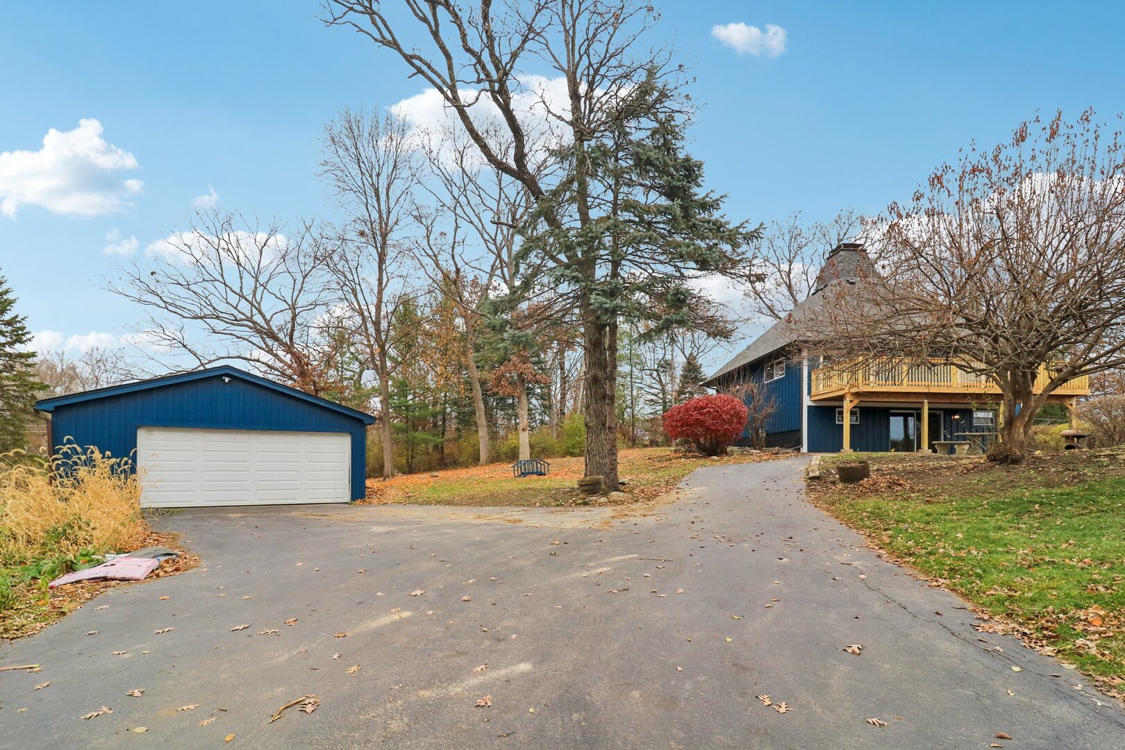 23460 W North Lakewood Lane