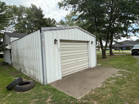 Tiny photo for 810 W Longstreet Road, Marion, IL 62959 (MLS # 12683924)