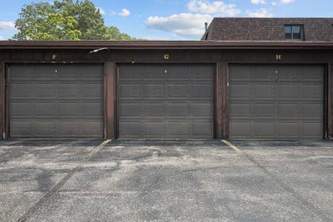 Tiny photo for 2501 26th Avenue Court #G1, Rock Island, IL 61201 (MLS # 12717523)