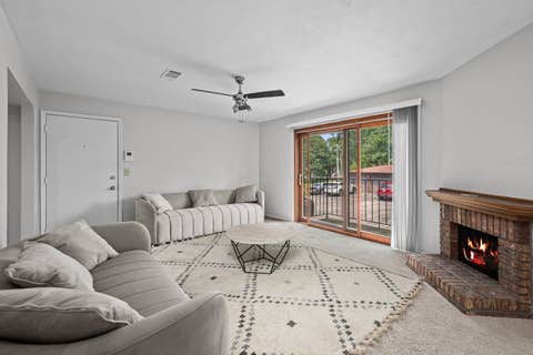 Tiny photo for 2501 26th Avenue Court #G1, Rock Island, IL 61201 (MLS # 12717523)