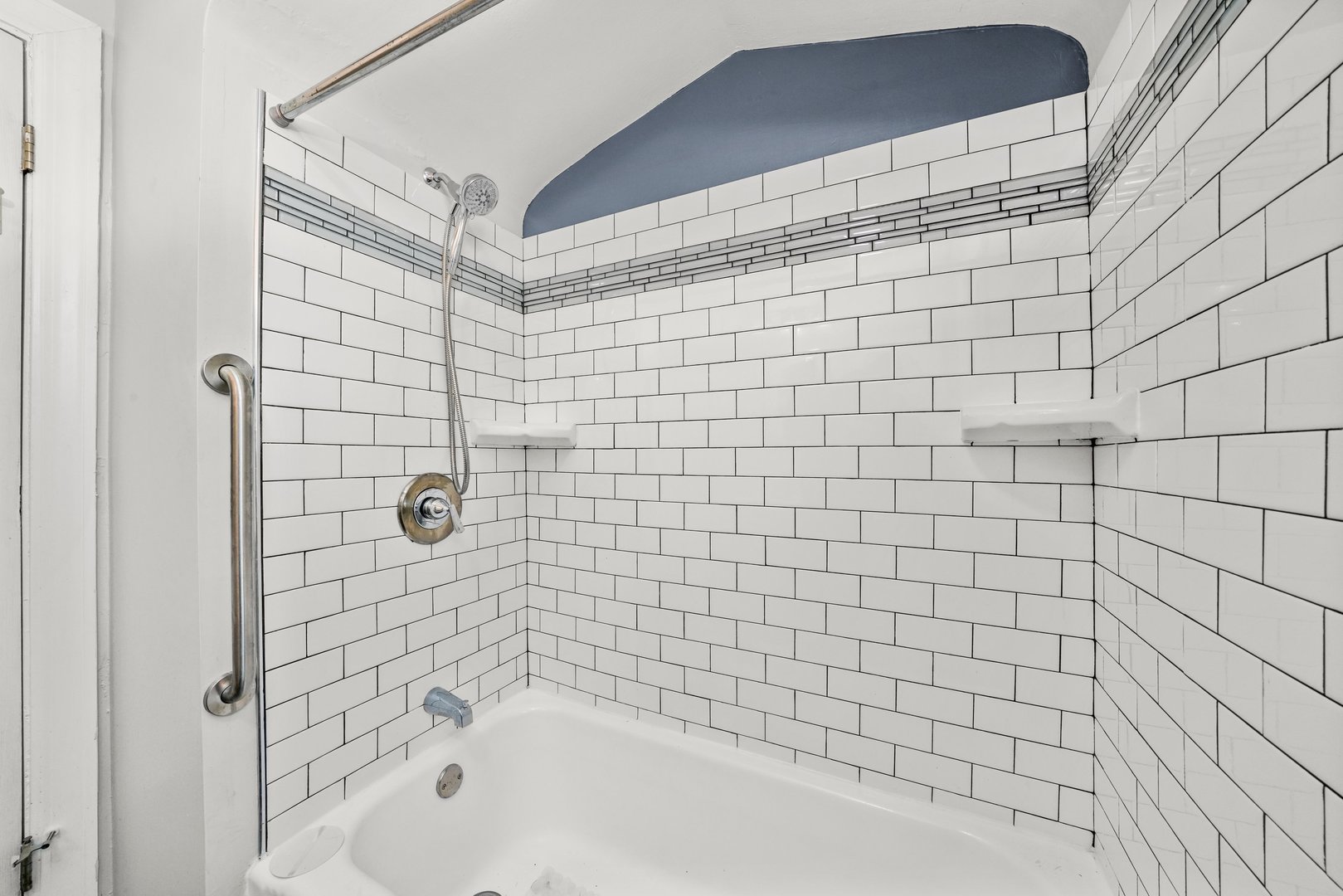 13115 S Escanaba Avenue