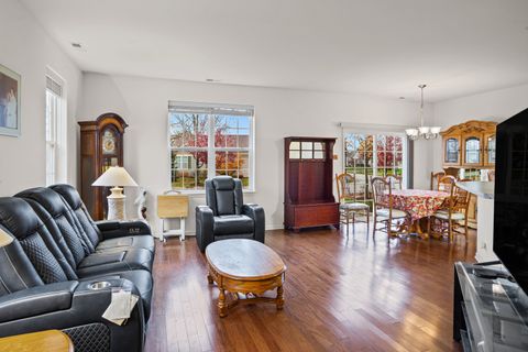 Tiny photo for 1594 Hannah Lane #1112, Pingree Grove, IL 60140 (MLS # 12511905)