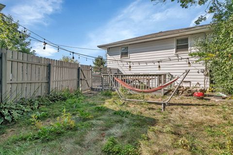 Tiny photo for 4217 Main Street, Downers Grove, IL 60515 (MLS # 12501306)