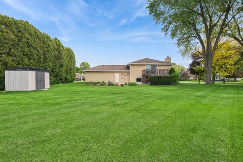 Tiny photo for 2481 Chatham Road, Aurora, IL 60506 (MLS # 12639695)