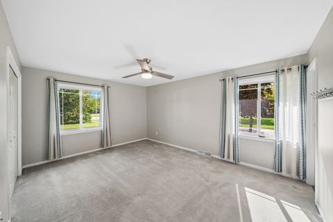 Tiny photo for 2481 Chatham Road, Aurora, IL 60506 (MLS # 12639695)