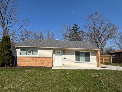 Photo of 320 Minocqua Street, Park Forest, IL 60466 (MLS # 12606748)