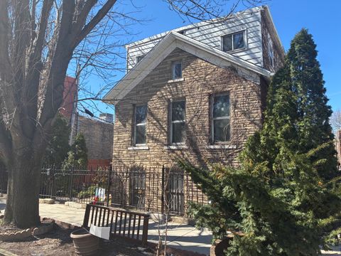 2142 N Leavitt Avenue Chicago IL 60647