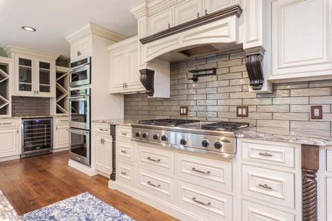 Tiny photo for 1810 Cardinal Court, Pontiac, IL 61764 (MLS # 12631372)